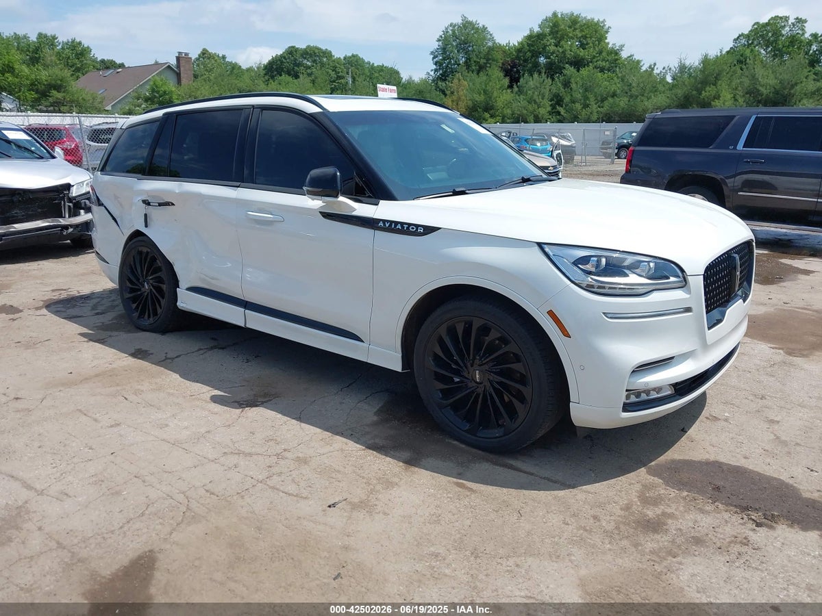 2022 Lincoln Aviator 5LM5J7XC3NGL13112 Lot 42502026