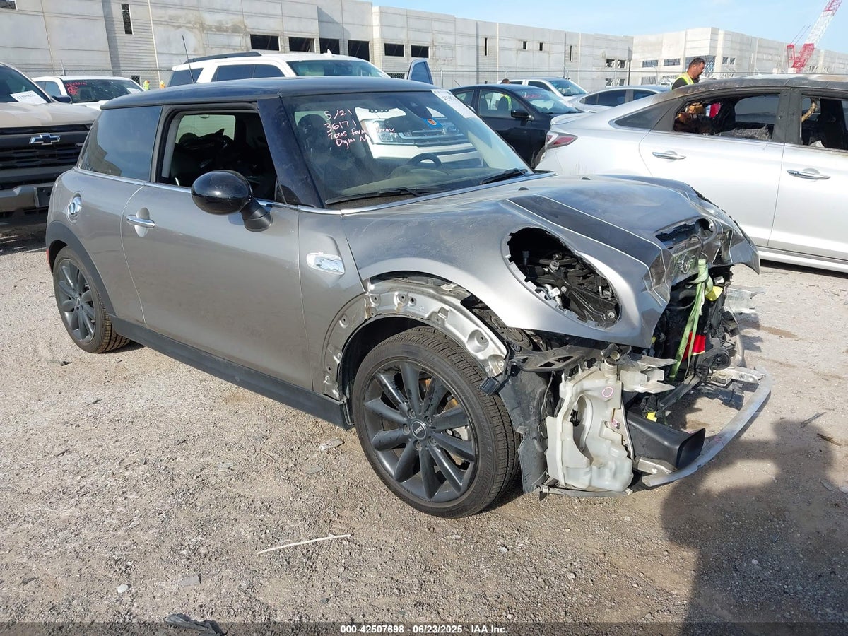 2019 Mini Hard Top WMWXP7C56K2A53061 Lot 42507698