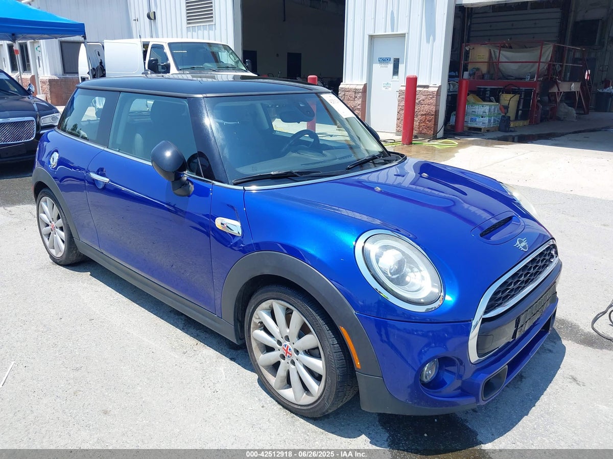 2020 Mini 3-Door WMWXR5C07L2L84068 Lot 42512918