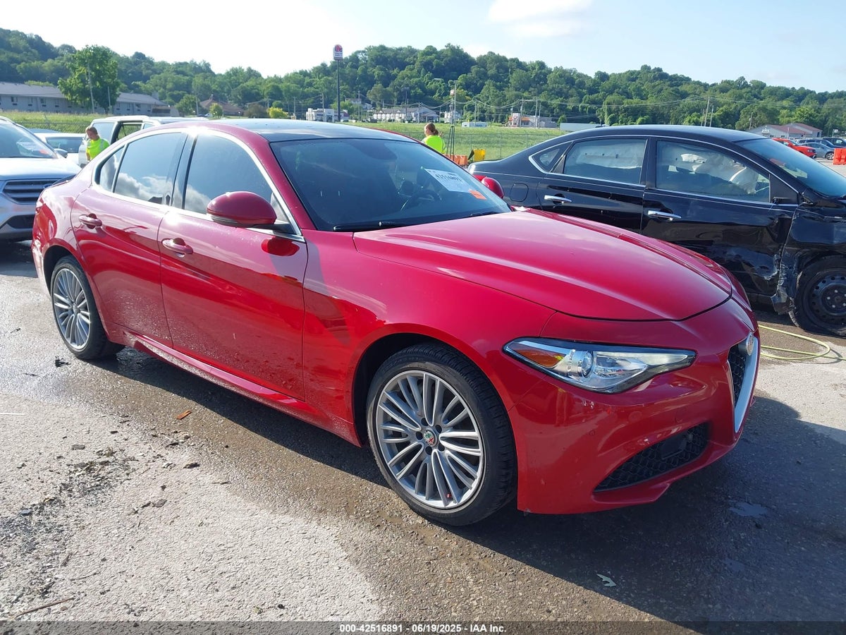 2017 Alfa Romeo Giulia ZARFAEEN1H7549000 Lot 42516891