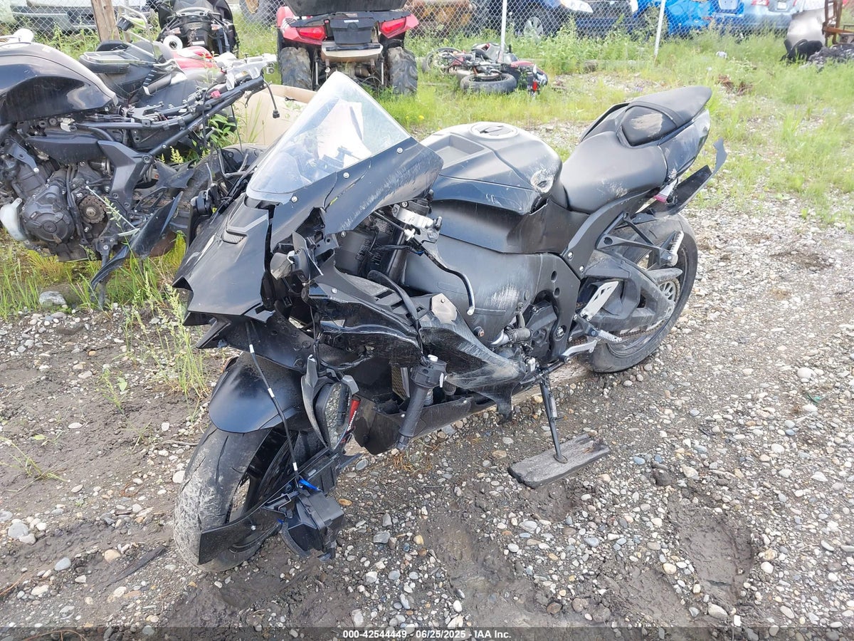 2025 KAWASAKI ZX1002 M — снимка 2