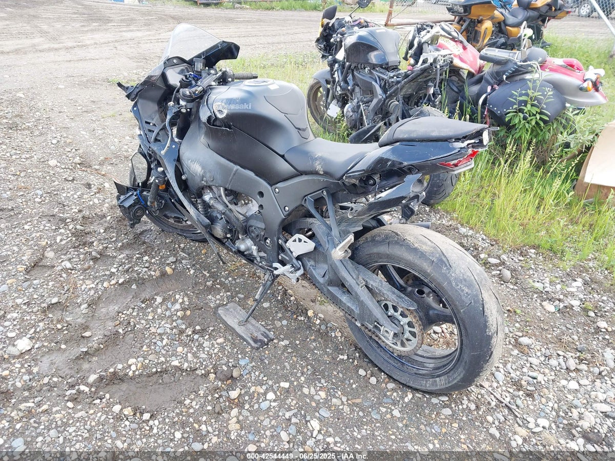 2025 KAWASAKI ZX1002 M — снимка 3
