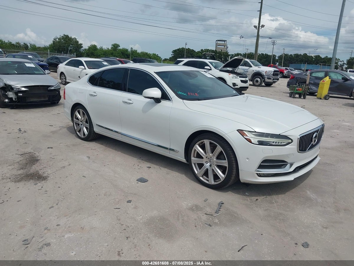 2017 Volvo S90 YV1A22MLXH1001591 Lot 42651608