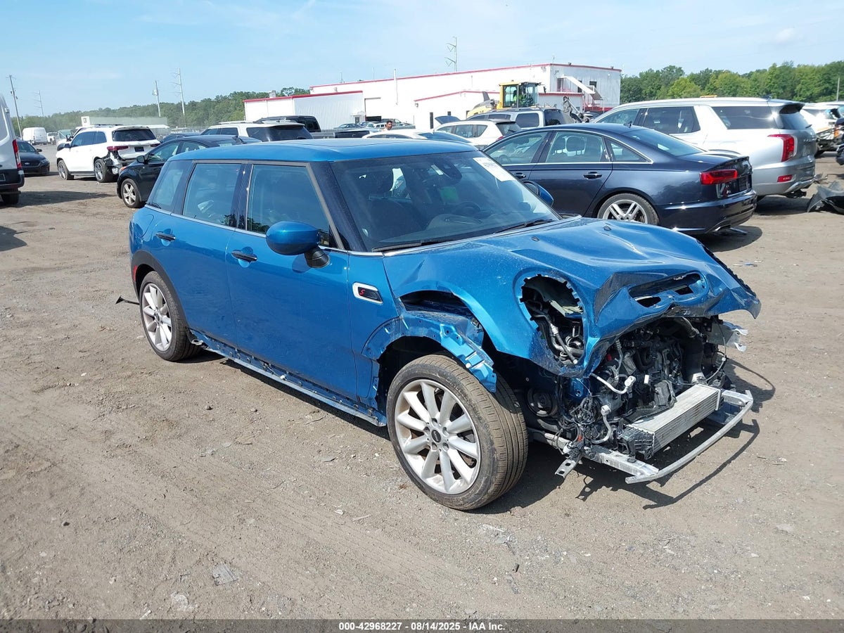 2023 Mini Clubman WMWLV7C01P2T58707 Lot 42968227