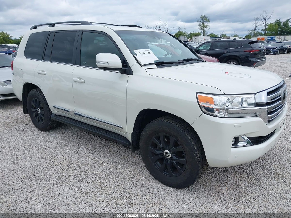2018 Toyota Land Cruiser JTMCY7AJ8J4072659 Lot 43003626