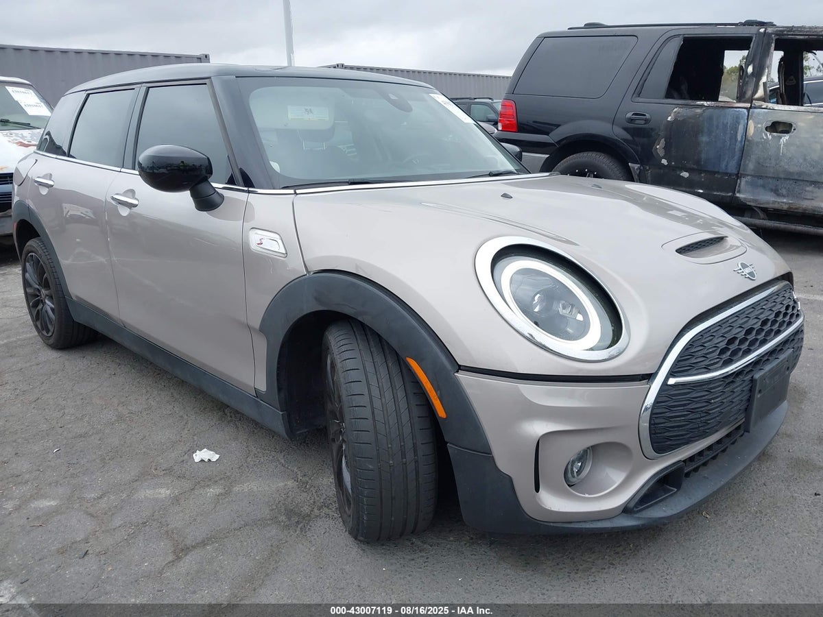 2022 Mini Clubman WMWLV7C07N2P77982 Lot 43007119