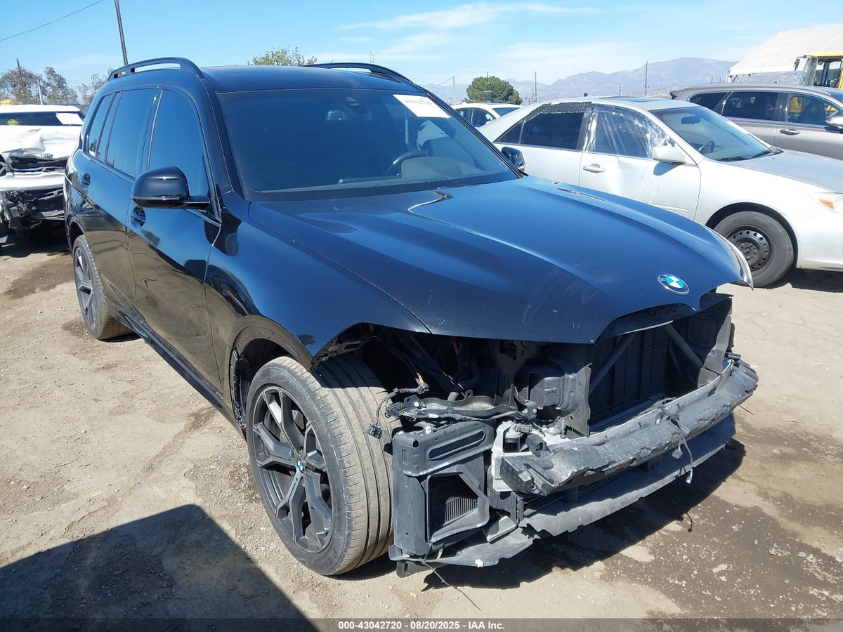 2022 BMW X7 5UXCW2C0XN9L23041 Lot 43042720