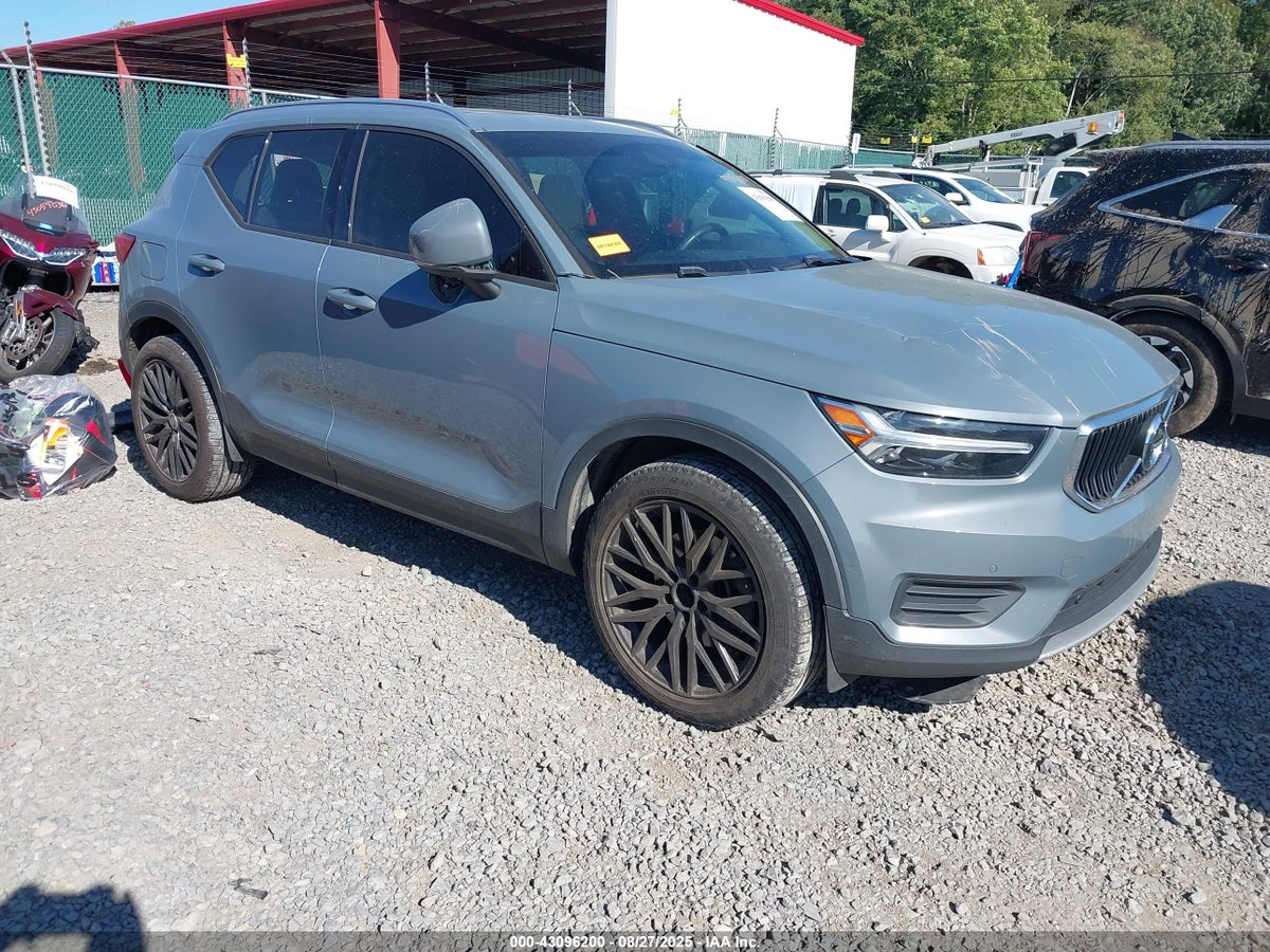 2020 Volvo XC40 YV4162UKXL2188073 Lot 43096200