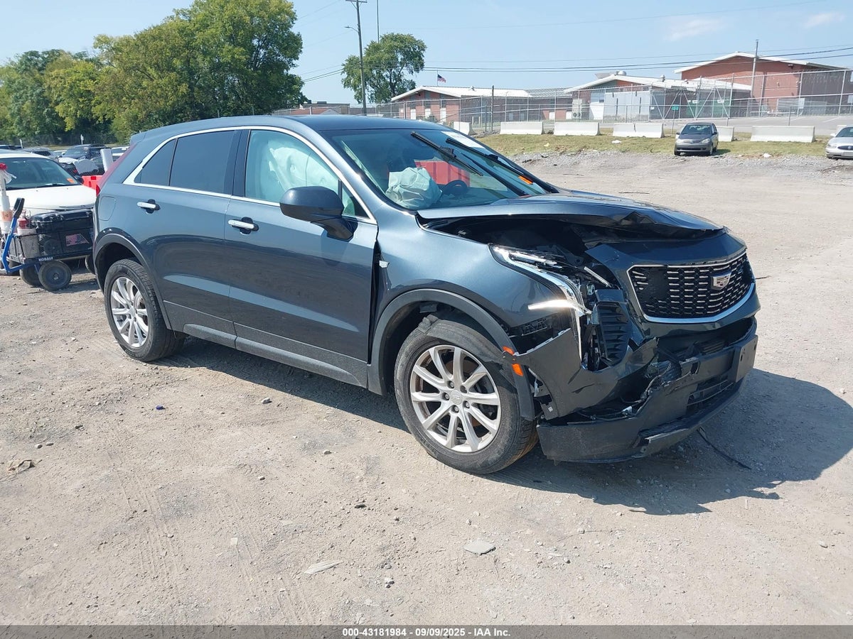 2021 Cadillac XT4 1GYFZBR43MF001738 Lot 43181984