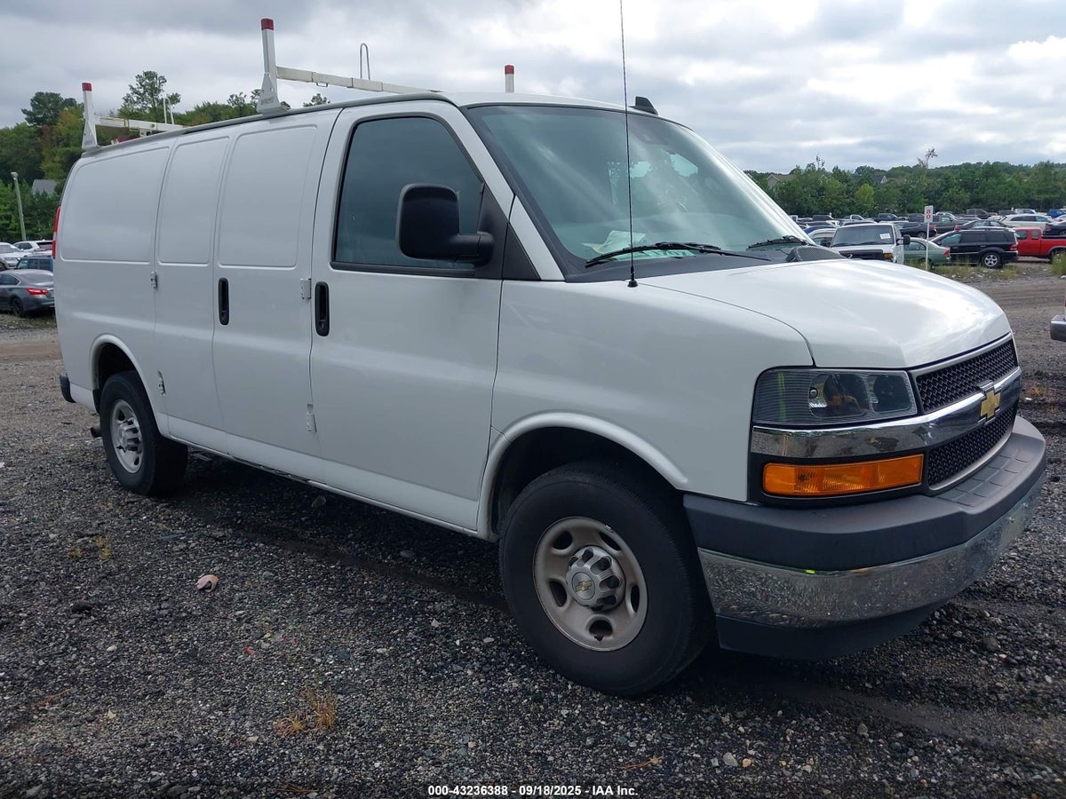 2020 Chevrolet Express 1GCWGAFG2L1268286 Lot 43236388
