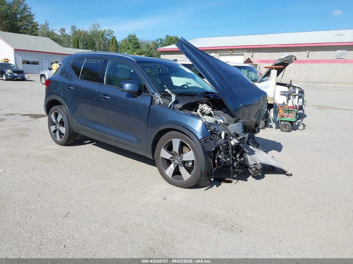 2021 Volvo XC40 YV4162UK4M2457735 Lot 43245767