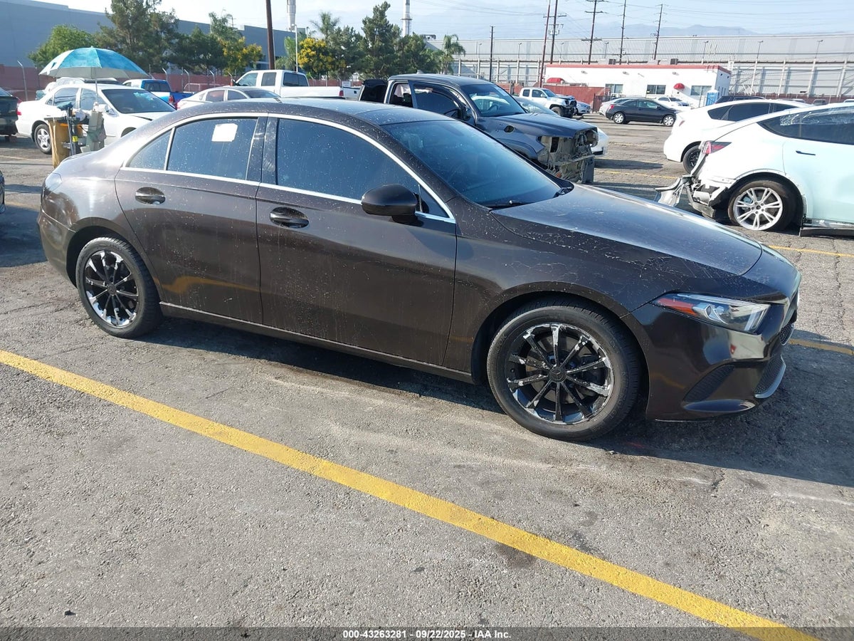2019 Mercedes-Benz A-Class WDD3G4EB3KW026916 Lot 43263281