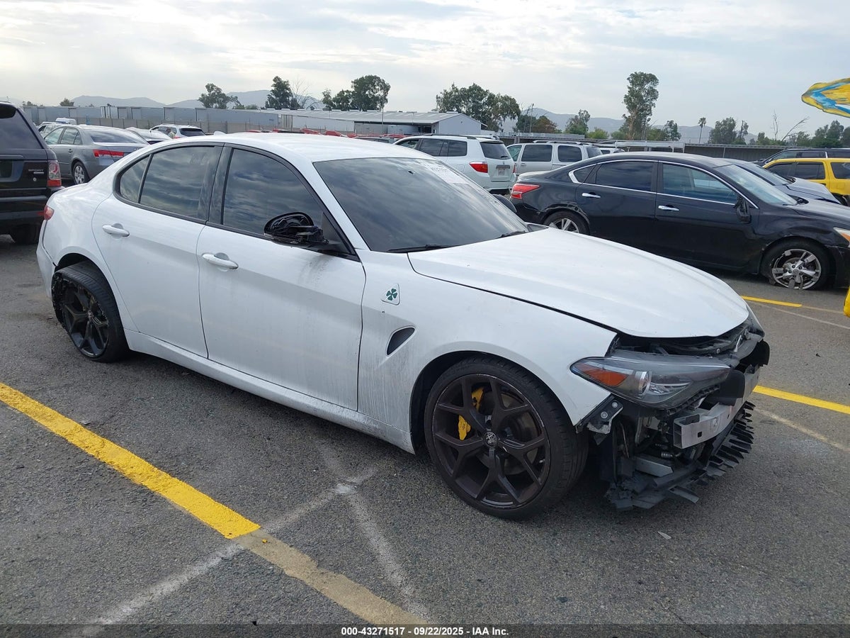 2020 Alfa Romeo ZARFAMANXL7636404 Lot 43271517