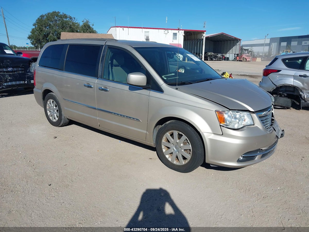 2016 Chrysler Town & Country 2C4RC1BG1GR149127 Lot 43290704