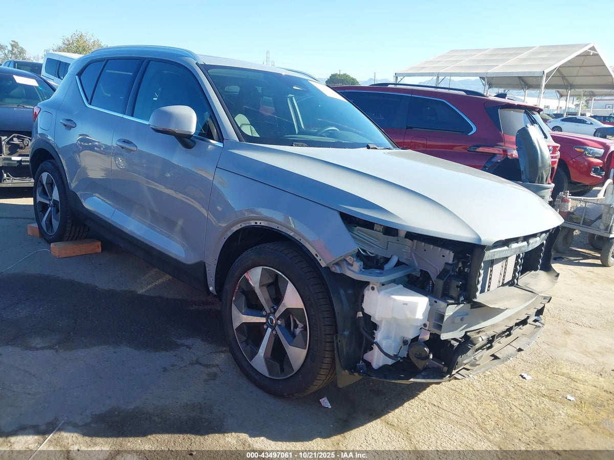 2025 Volvo XC40 YV4L12UJXS2598076 Lot 43497061