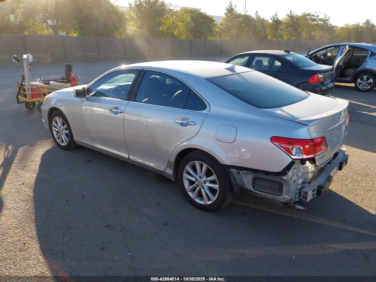 2010 LEXUS ES 350 — снимка 3