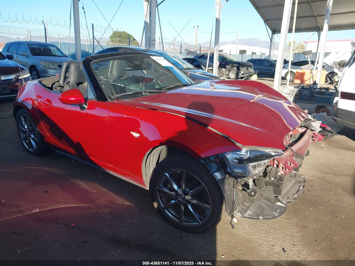 2022 Mazda MX-5 Miata JM1NDAD71N0505379 Lot 43651141