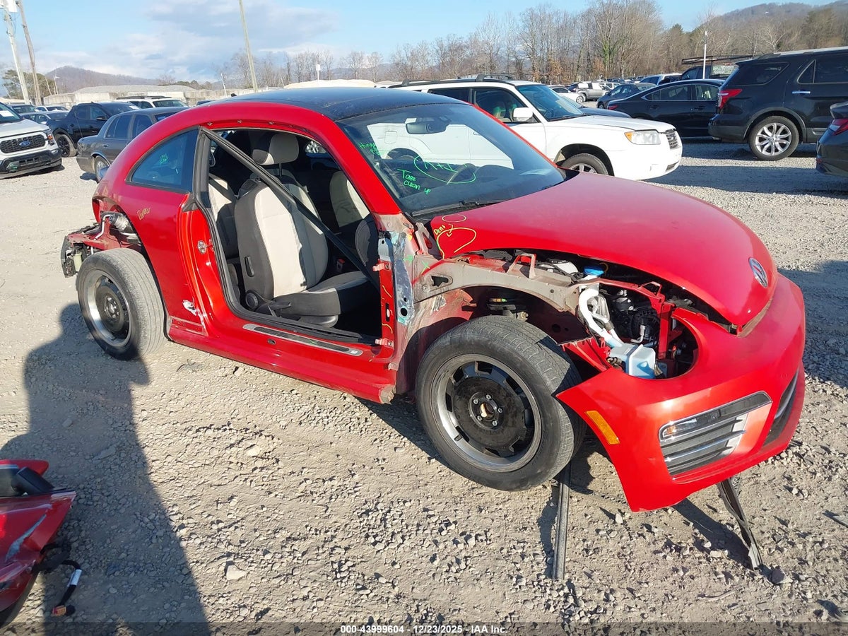 2018 Volkswagen Beetle 3VWFD7AT4JM705489 Lot 43999604