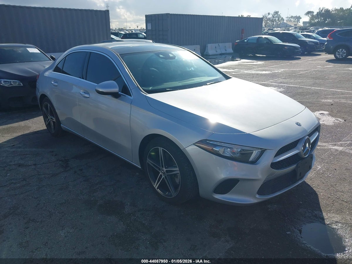 2020 Mercedes-Benz A-Class W1K3G4EB1LJ206488 Lot 44087950
