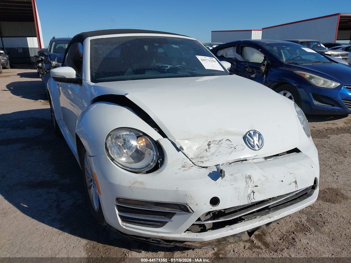 2017 Volkswagen Beetle 3VW517AT4HM800732 Lot 44171350