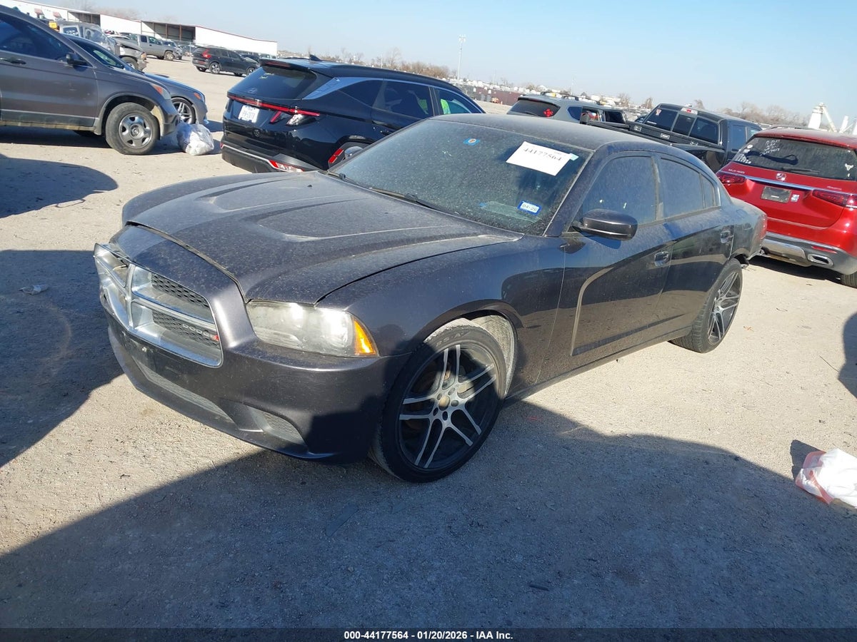 2013 DODGE CHARGER SE — снимка 2