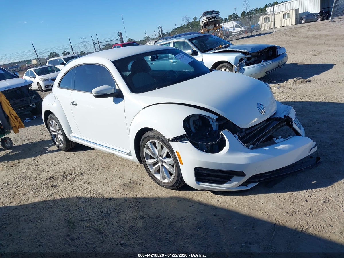 2017 Volkswagen Beetle 3VWF17AT8HM626944 Lot 44218520