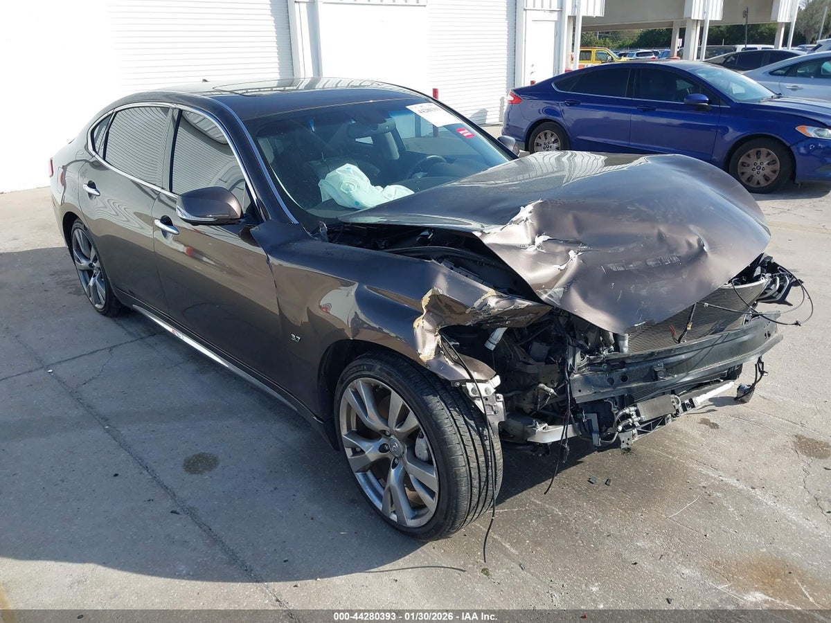 2018 Infiniti Q70 JN1BY1PP7JM330855 Lot 44280393