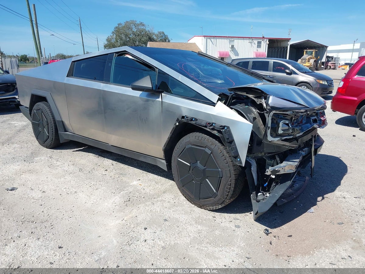 2024 Tesla Cybertruck 7G2CEHED5RA011044 Lot 44418607