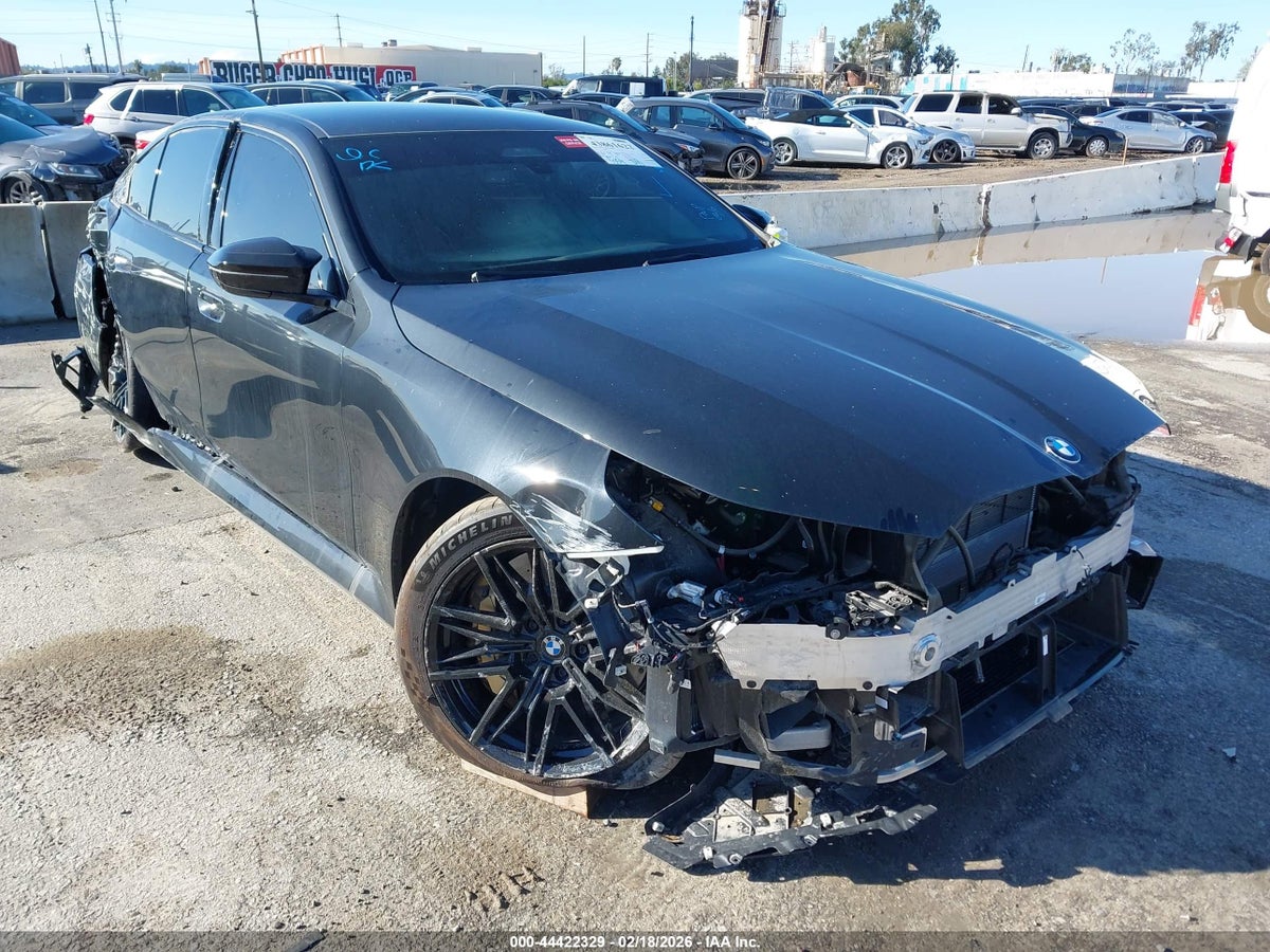 2026 BMW M5 WBS83FK06TCW13620 Lot 44422329