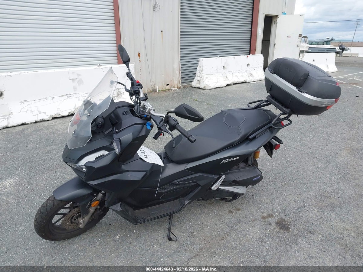2025 HONDA ADV160 A — снимка 2