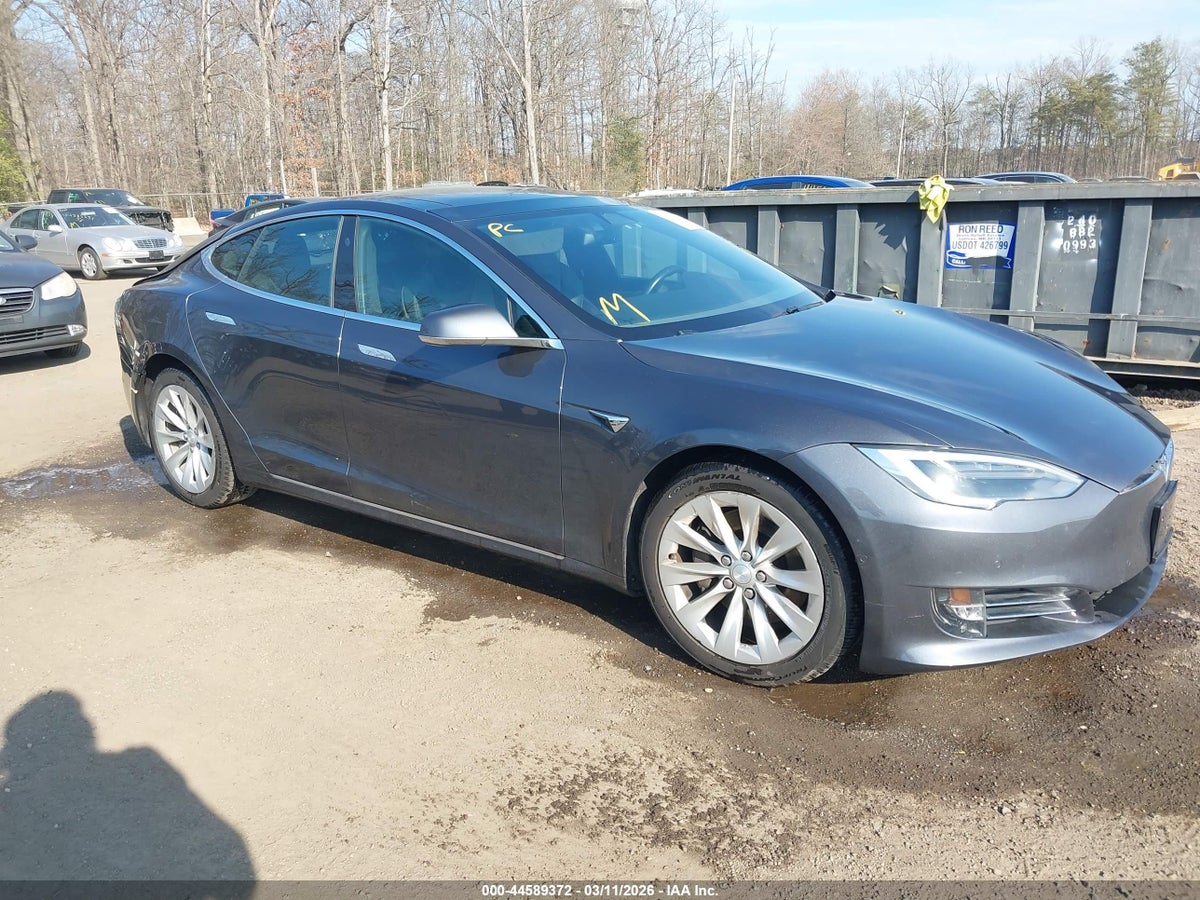 2018 Tesla Model S 5YJSA1E28JF272207 Lot 44589372