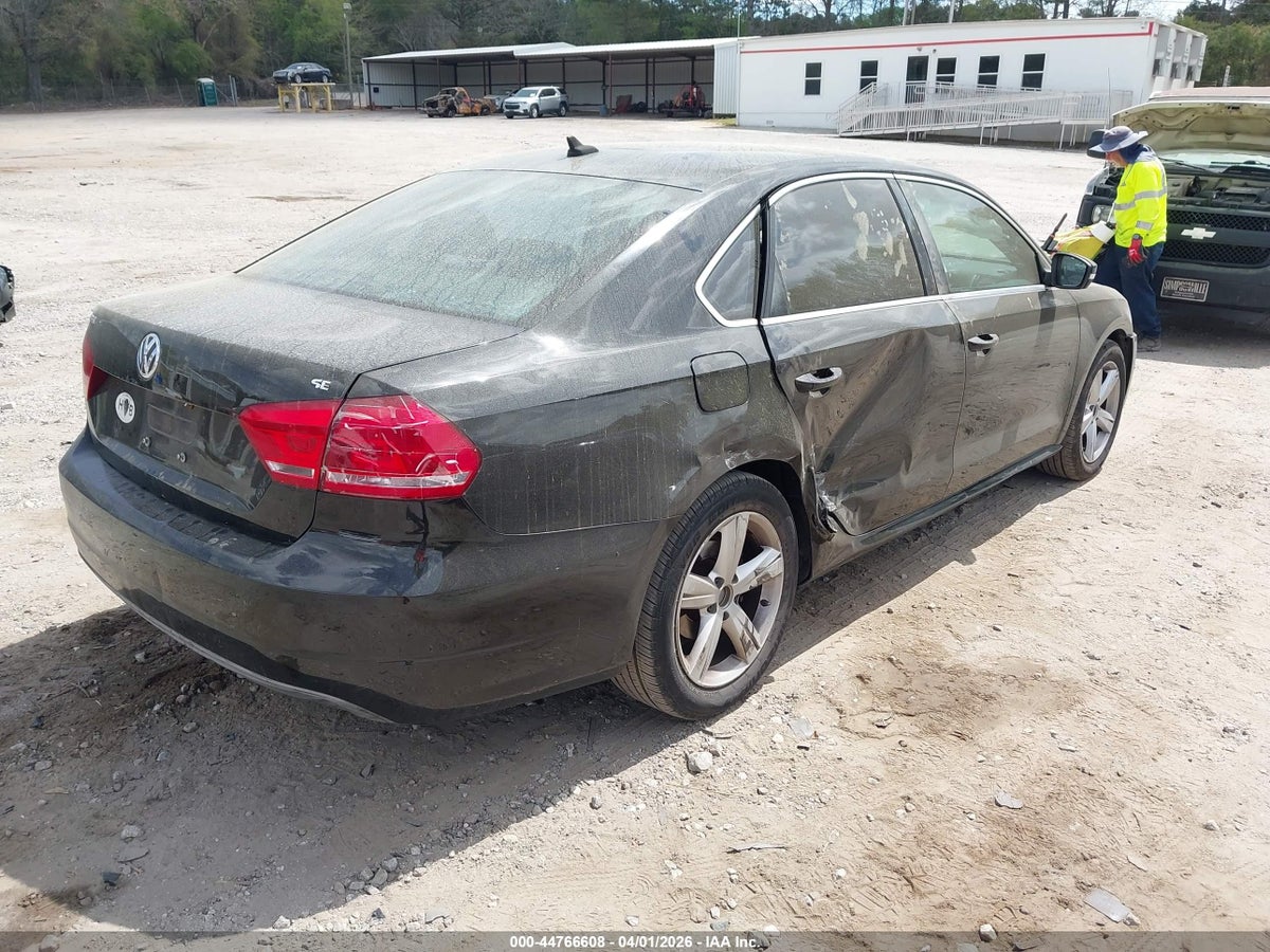 2013 VOLKSWAGEN PASSAT 2.5L SE — снимка 4