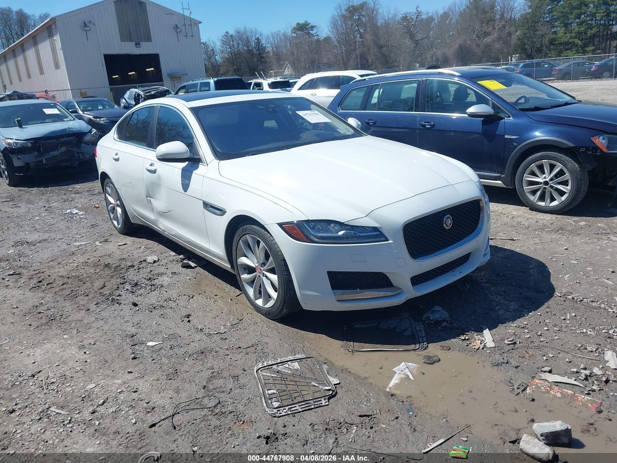 2017 Jaguar XF SAJBJ4BN8HCY51111 Lot 44767908