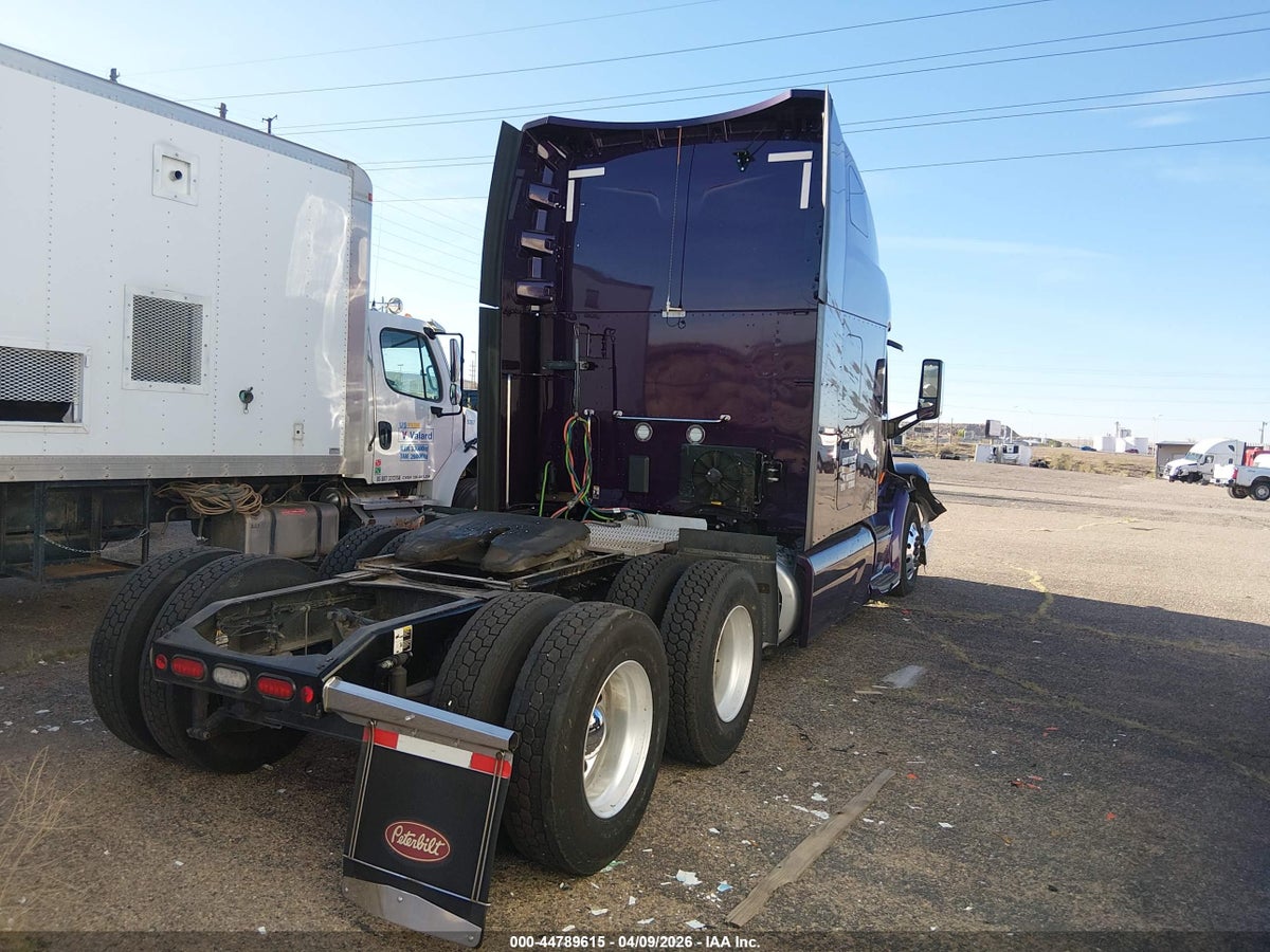 2022 PETERBILT 579 — снимка 4