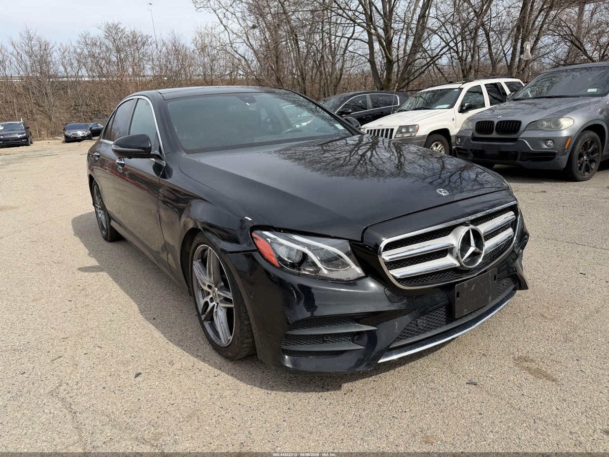 2019 Mercedes-Benz E 300 WDDZF4KB8KA573789 Lot 44802313