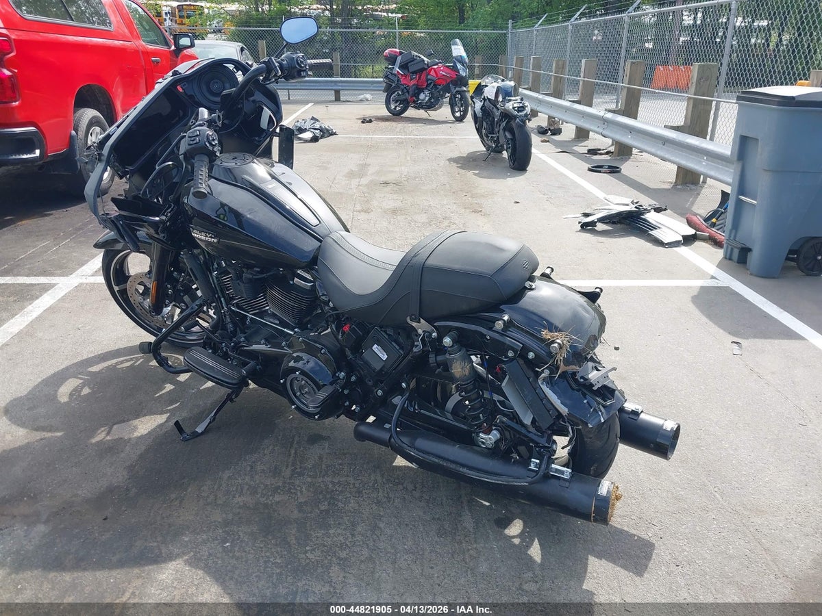 2026 HARLEY-DAVIDSON FLTRX — снимка 3