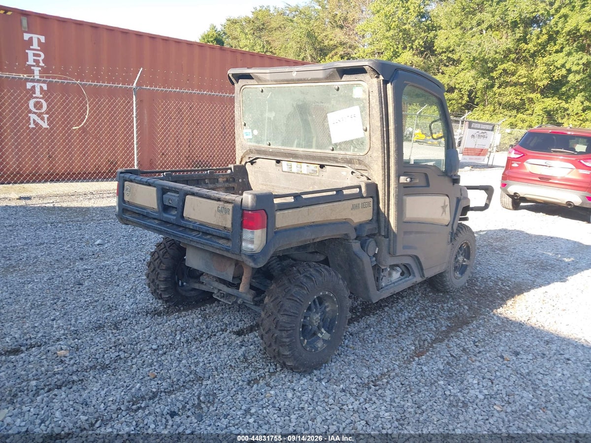 2023 JOHN DEERE XUV835M GATOR — снимка 4