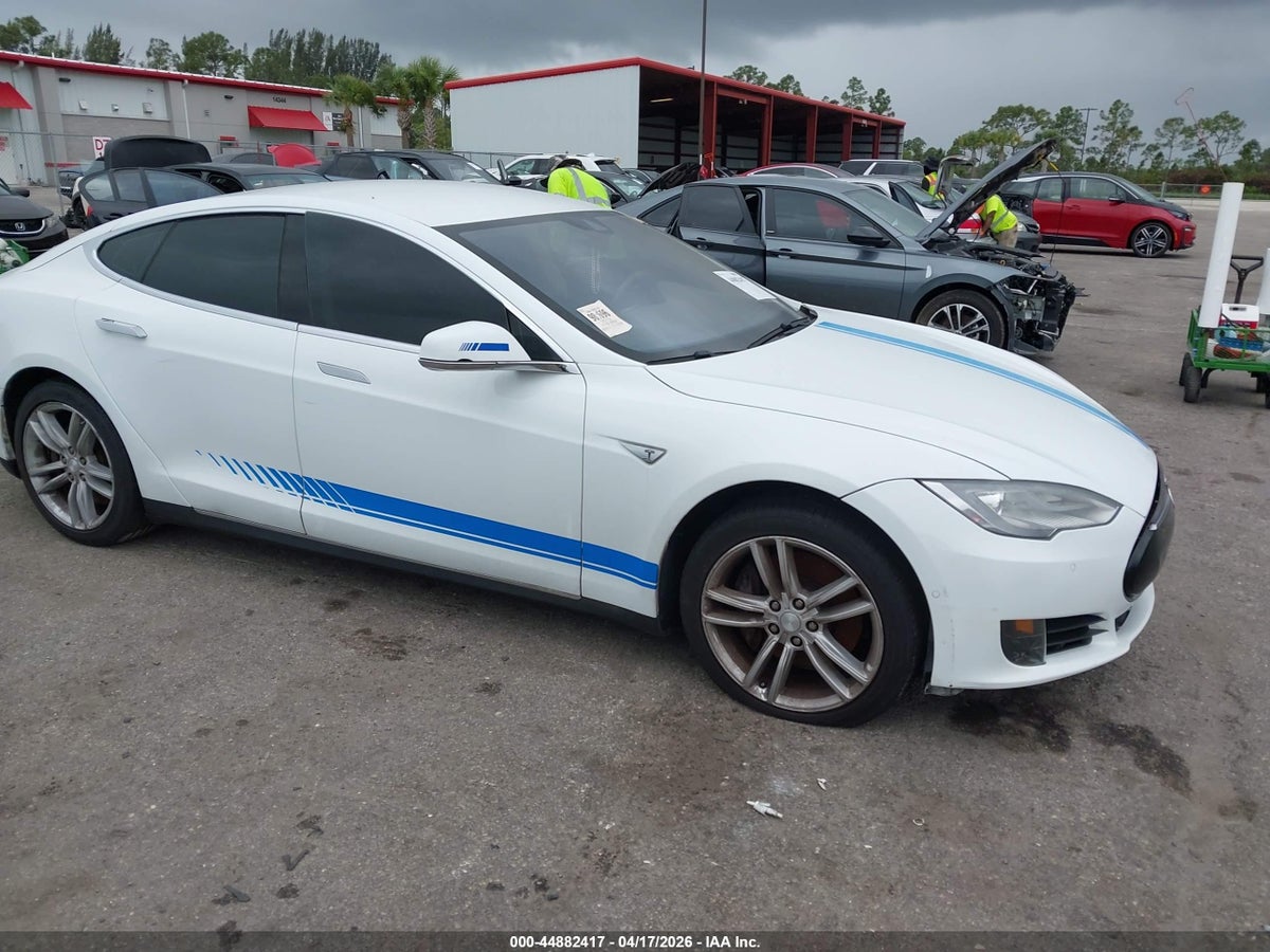 2015 TESLA MODEL S 60/70/85
