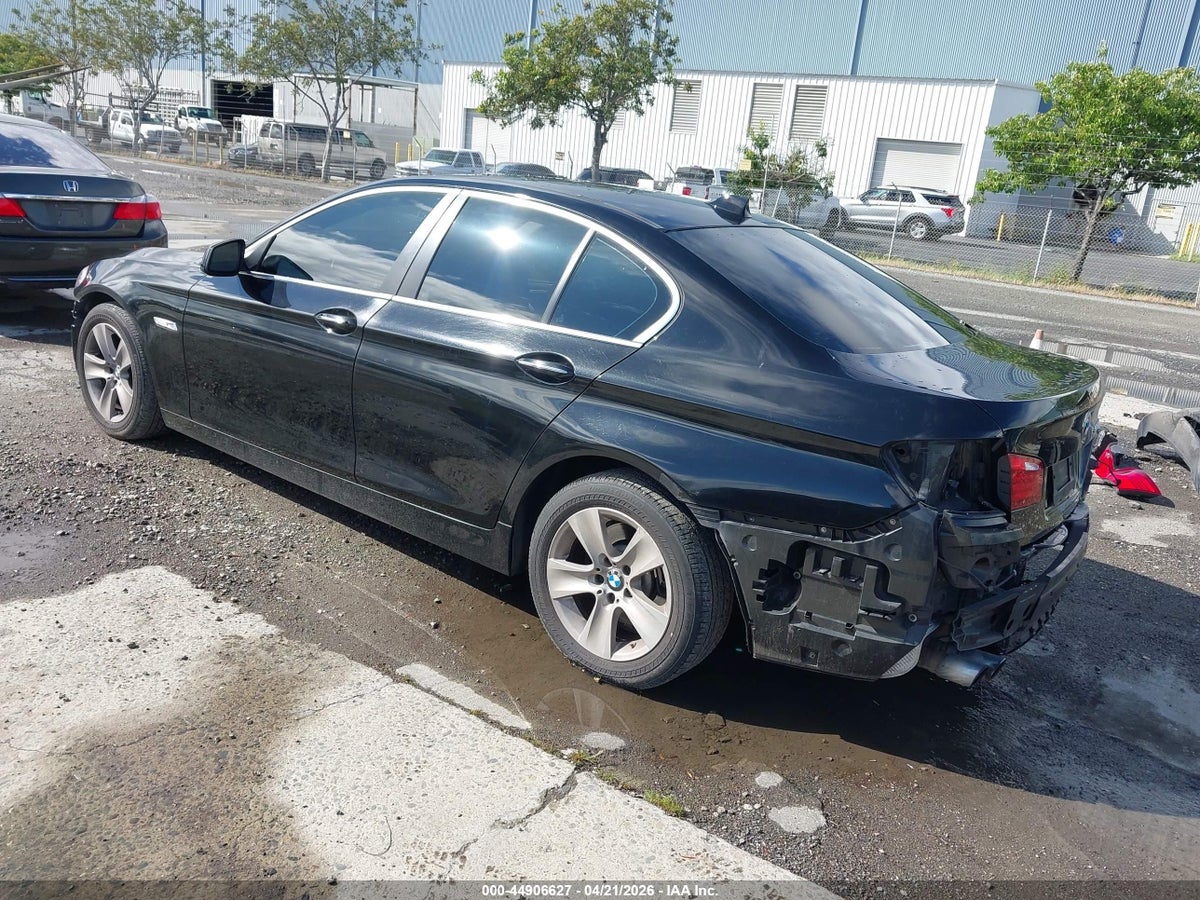 2012 BMW 528I — снимка 3