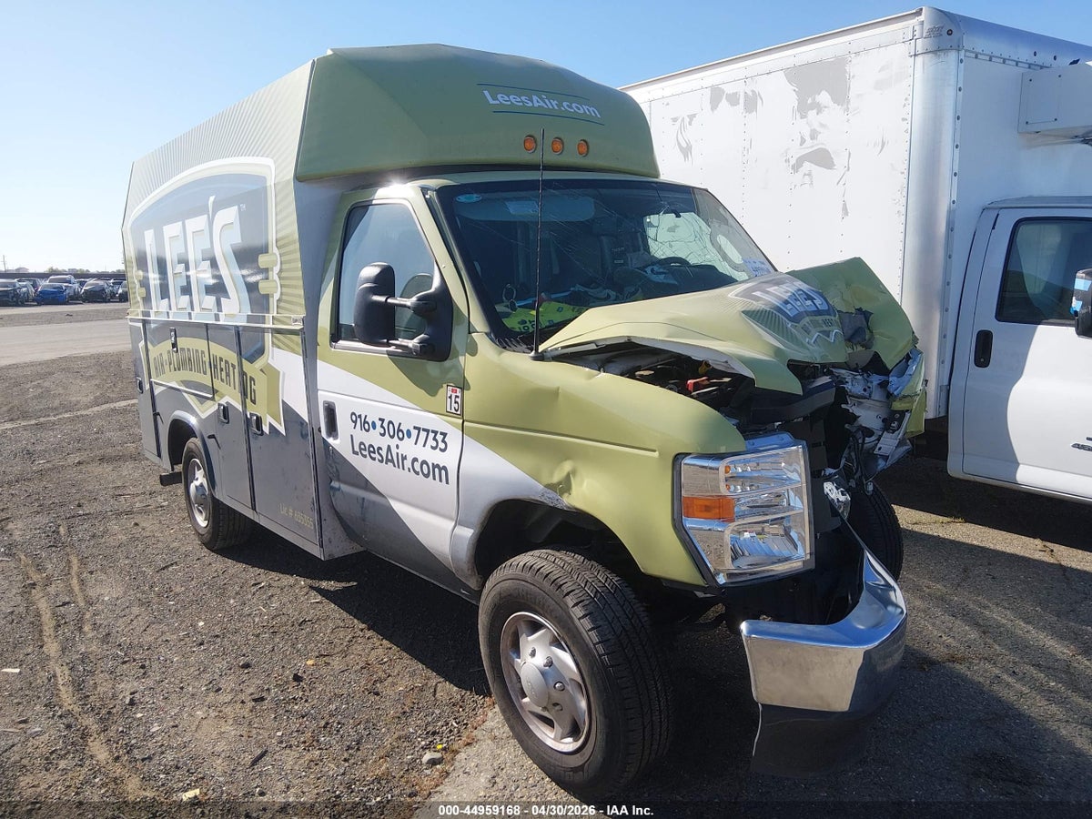 2025 FORD E-350 CUTAWAY