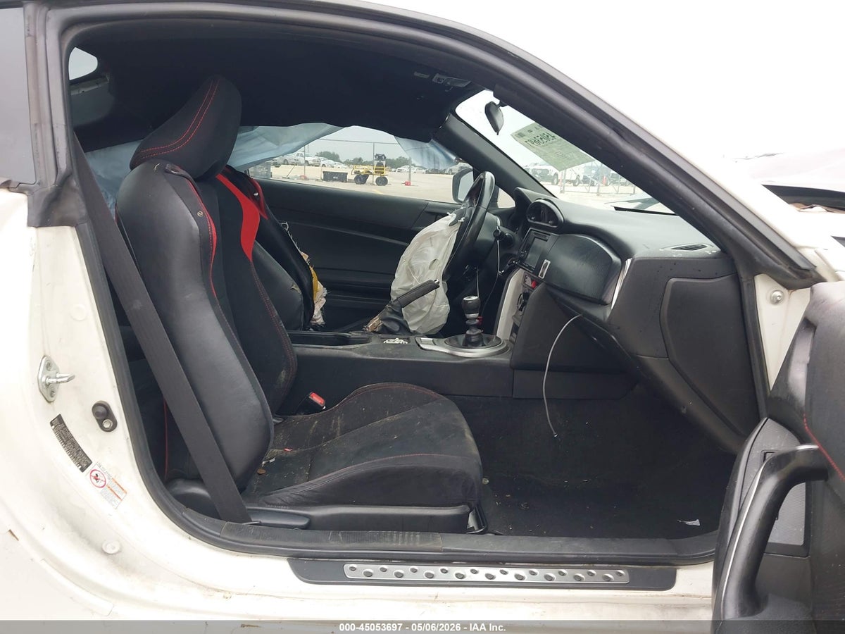 2013 SCION FR-S — снимка 5