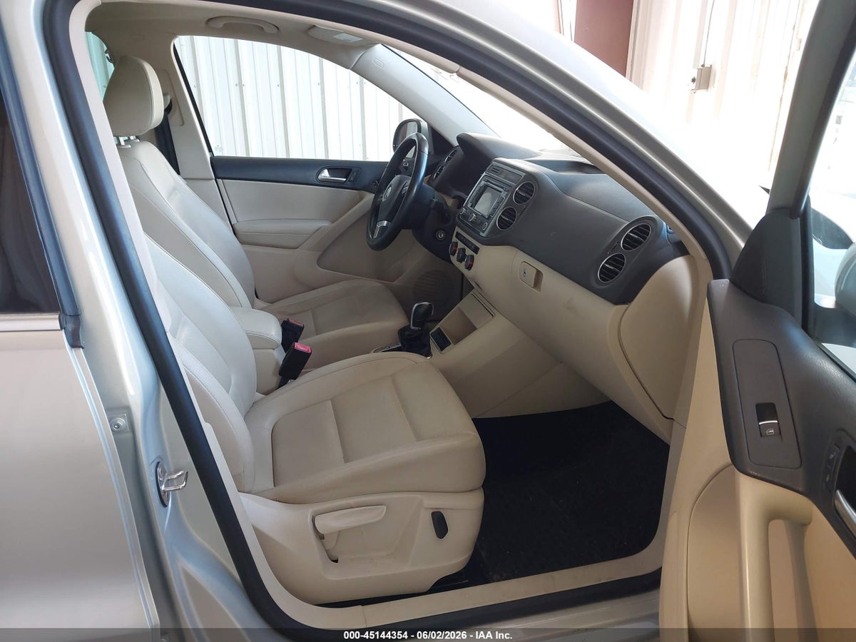 2013 VOLKSWAGEN TIGUAN SE — снимка 5