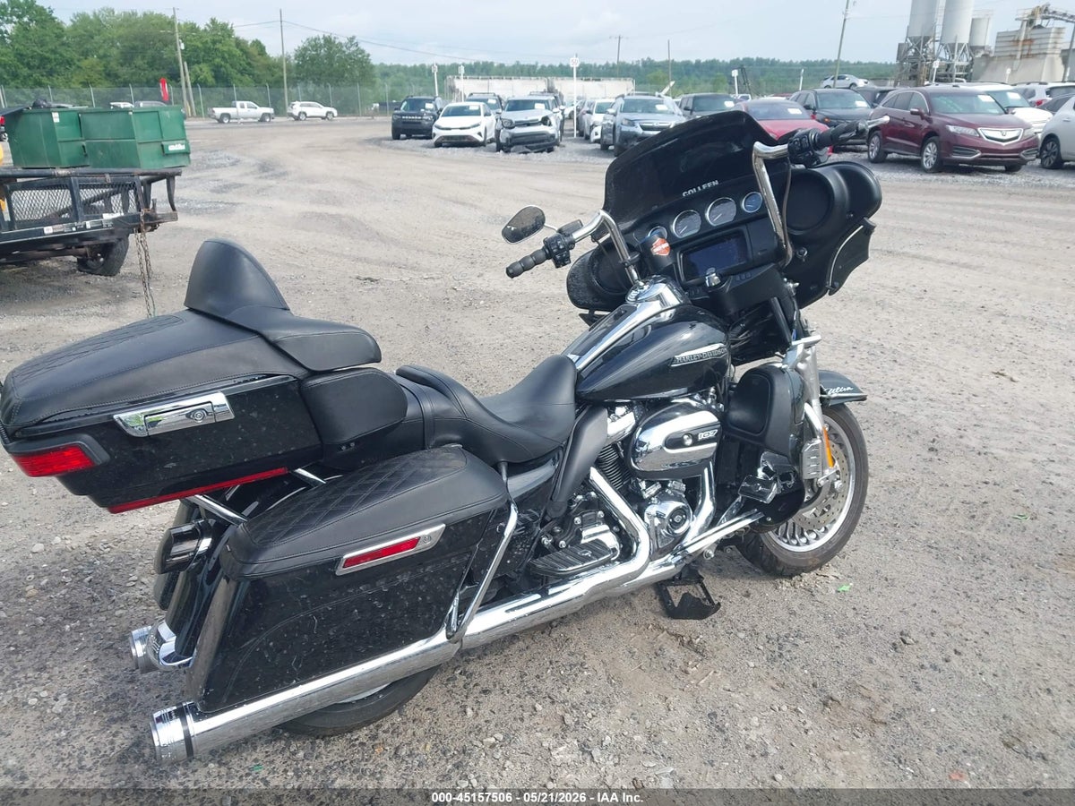 2019 HARLEY-DAVIDSON FLHTCU — снимка 4