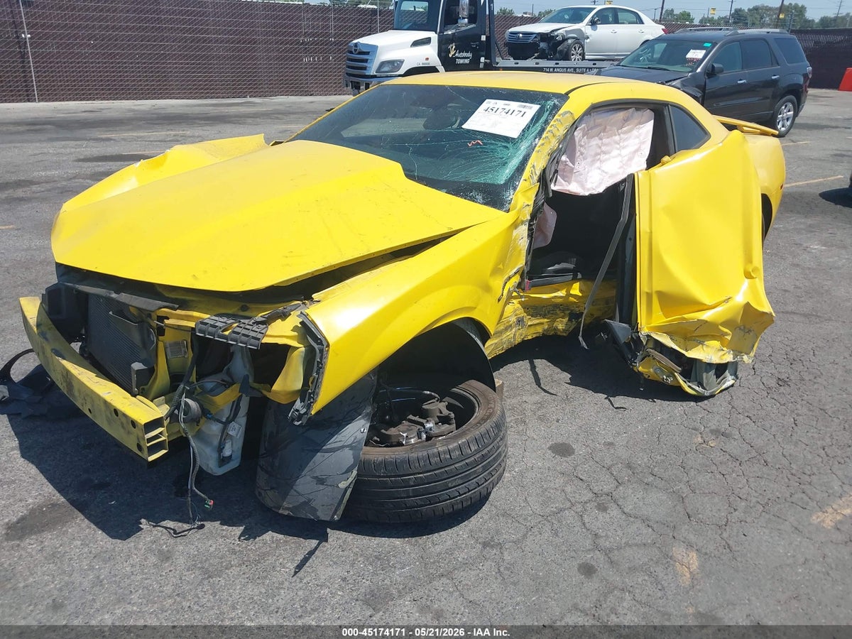 2011 CHEVROLET CAMARO 1LT — снимка 2