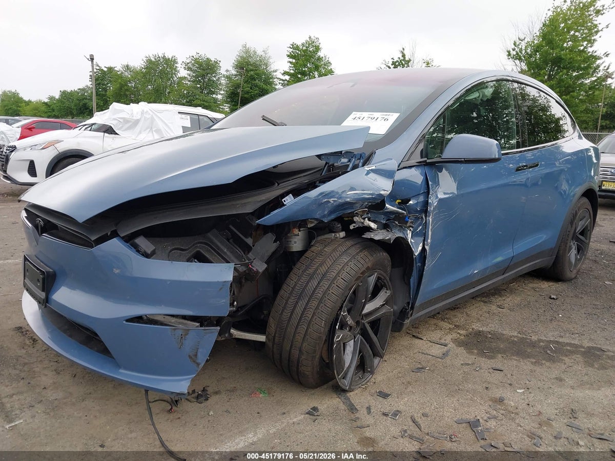 2026 TESLA MODEL X ALL-WHEEL DRIVE — photo 2