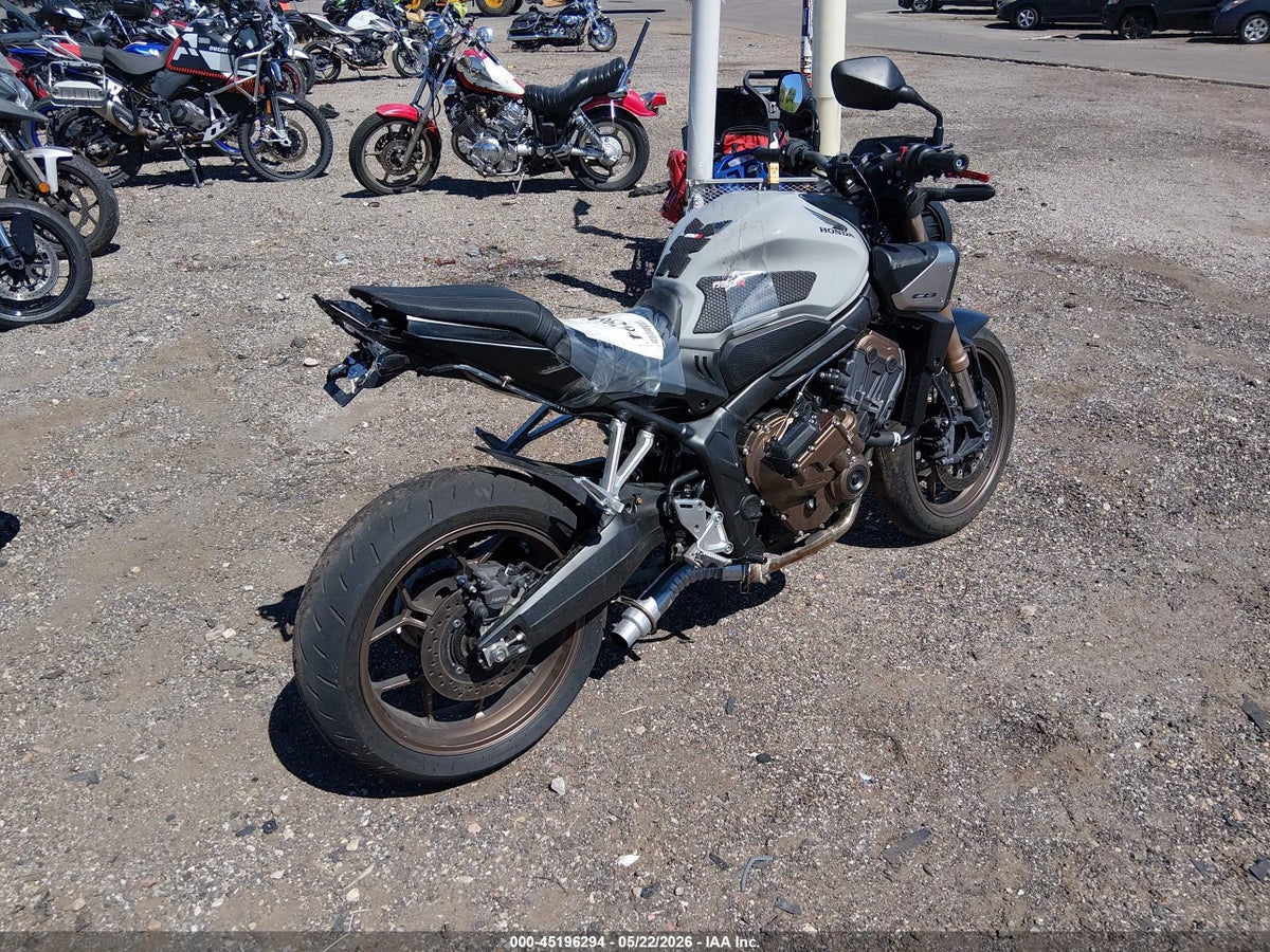 2025 HONDA CB650 R — снимка 4