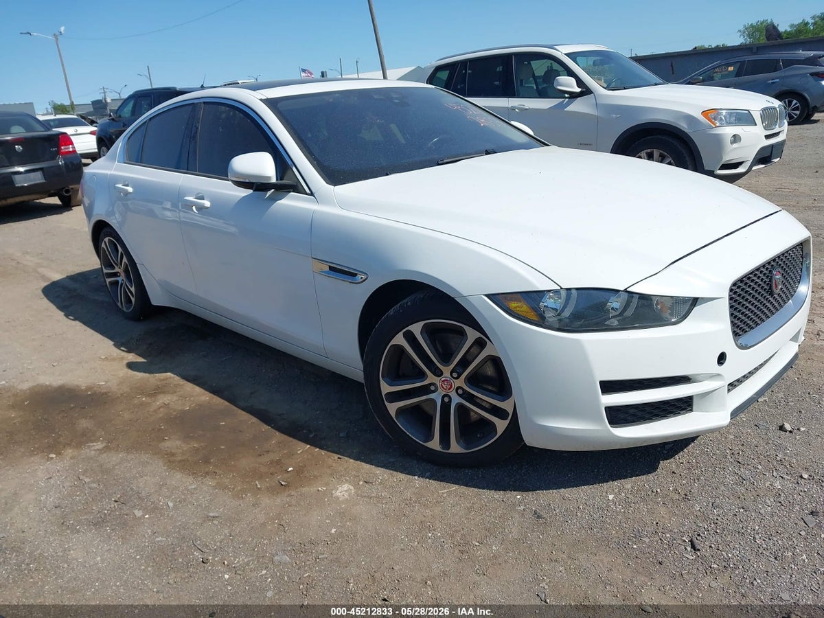 2017 JAGUAR XE 35T PREMIUM