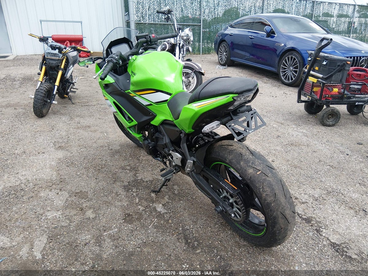 2025 KAWASAKI EX650 P — снимка 3