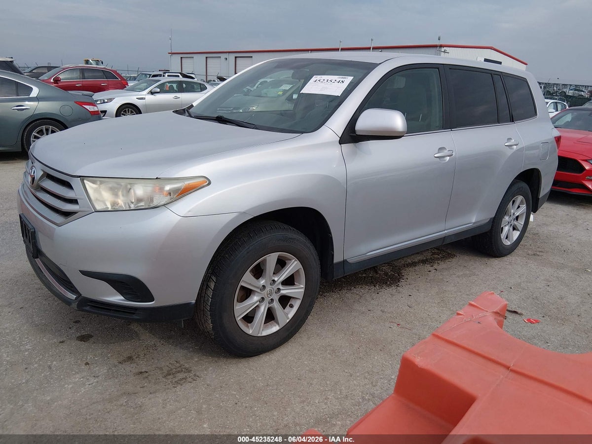 2013 TOYOTA HIGHLANDER — снимка 2