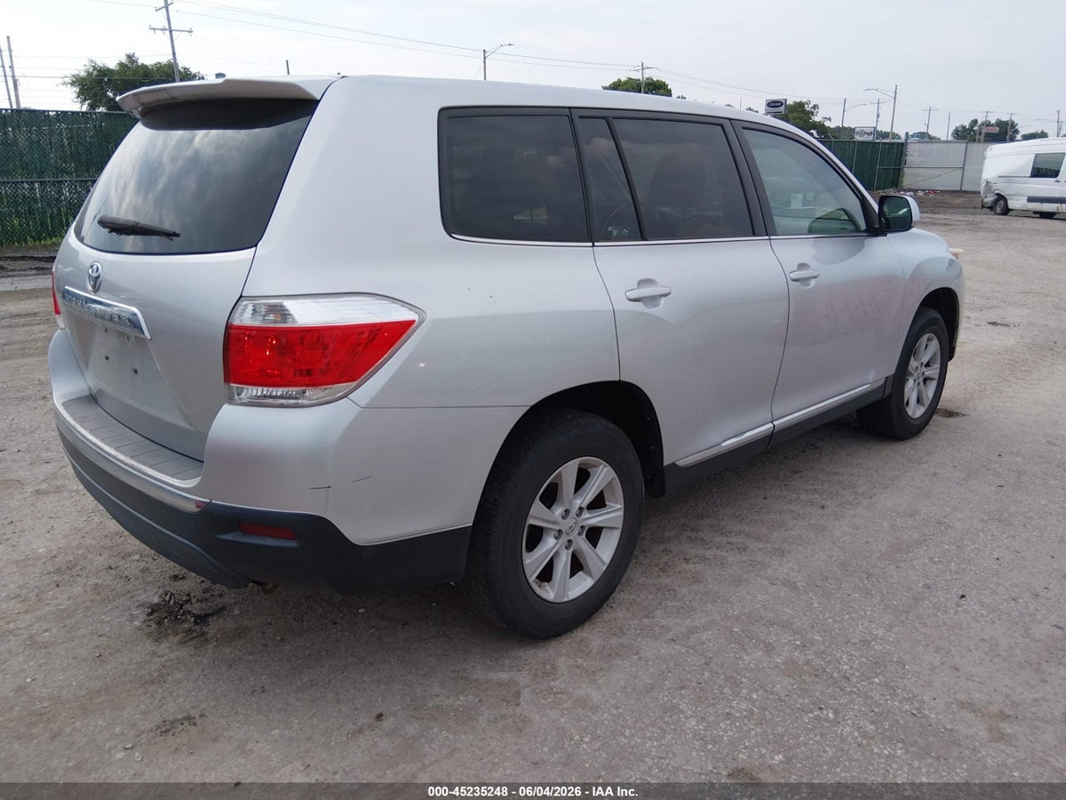 2013 TOYOTA HIGHLANDER — снимка 4